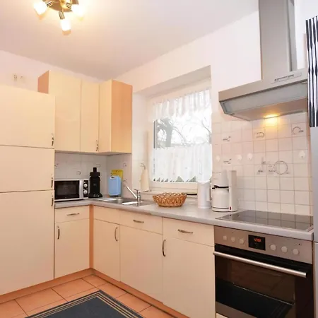 Holiday home Haushaelfte Luett Holland In *